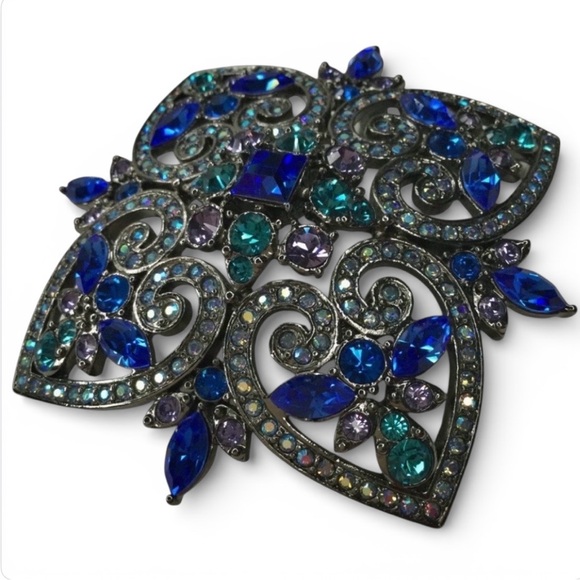 Vtg JOAN RIVERS Maltese Cross Brooch Rich Blues & AB Rhinestones Signed Thailand - Picture 4 of 14